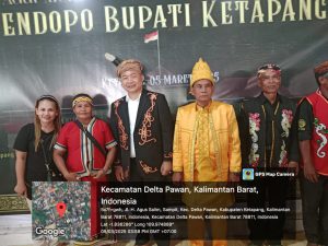 Penobatan Bupati Ketapang Dalam Acara Adat Naik Rumah, Kapolres, Kabarin, Dandim, Serta Danlanal Juga Di Hadiahi Gelar Adat
