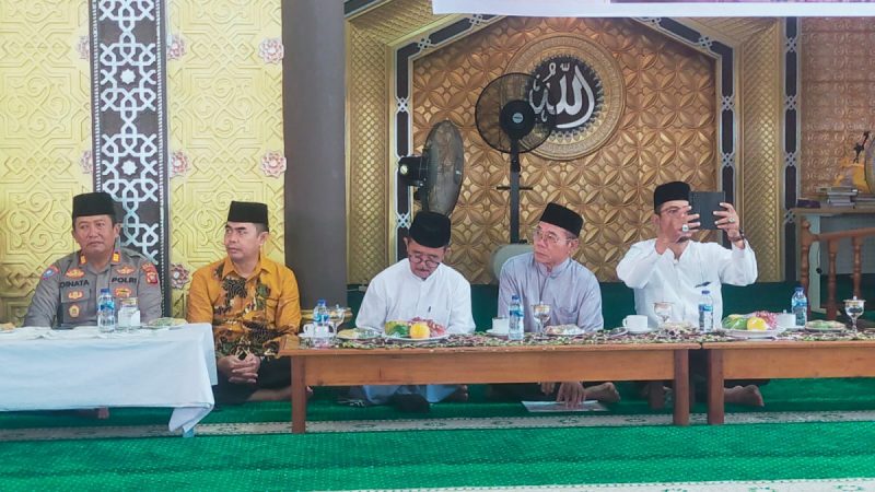 Kasat Binmas Polres Ketapang Hadiri Kegiatan Pembekalan Calon Jamaah Haji 1446 H/2025 di Masjid Al-Falah