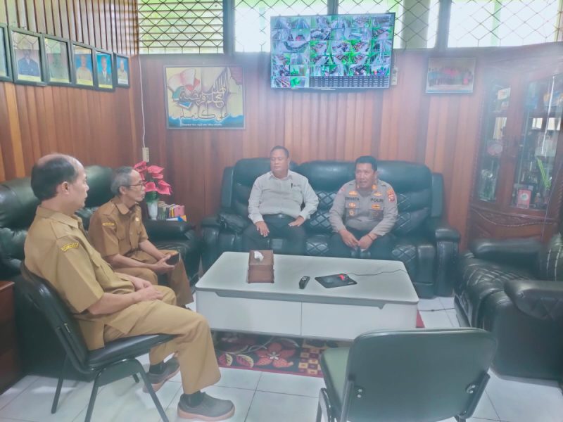 Kasat Binmas dan Kasat Narkoba Polres Ketapang Sambangi SMAN 03, Bahas Rencana Sosialisasi Bahaya Narkoba