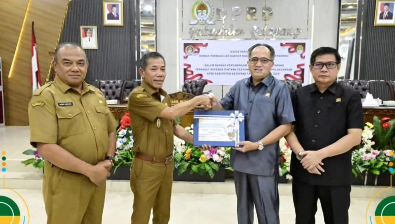 Wakil Bupati Ketapang Sampaikan Pidato Bupati Terkait Raperda Pertanggungjawaban APBD 2024