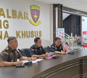 Korupsi Bandara Rahadi Oesman, Kejati Kalbar tetapkan 6 Orang Tersangka.