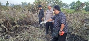 Diduga Sesak Napas Akibat Terlalu Banyak Menghirup Asap, Seorang Pria Paruh Baya Meninggal Dunia di Lokasi Kebakaran Lahan di Ketapang