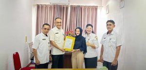 SERAH TERIMA TENAGA KESEHATAN PENUGASAN KHUSUS BERBASIS INDIVIDU PERIODE I TAHUN 2025 DI KABUPATEN KETAPANG