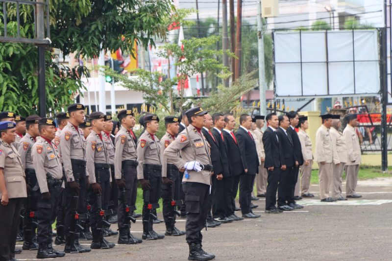 Kapolres Ketapang Pimpin Pelaksanaan Upacara Peringatan Hari Juang Polri