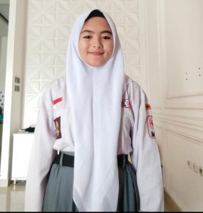 Prestasi Verlyzza Rianny Putri: Menembus Babak Semifinal Olimpiade Genomik Indonesia 2025