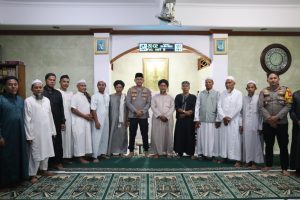Kunjungi Ponpes Nur Amalia, Kapolres Ketapang Perkuat Silaturahmi Bersama Santri Dan Tokoh Agama