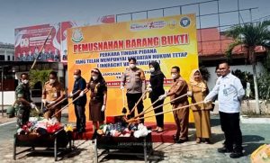 Lapas Kelas IIB Ketapang Mendukung Sinergi Penegak Hukum dalam Pemusnahan Barang Bukti