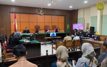 Dana Hibah Mujahidin Rp9,7 Miliar Diduga Diselewengkan, Dua Terdakwa Korupsi Mulai Diadili di Pengadilan Tipikor”