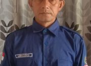Gotong Royong Warga Desa Penjawaan Perbaiki Akses Utama Menyambut HUT RI ke-81